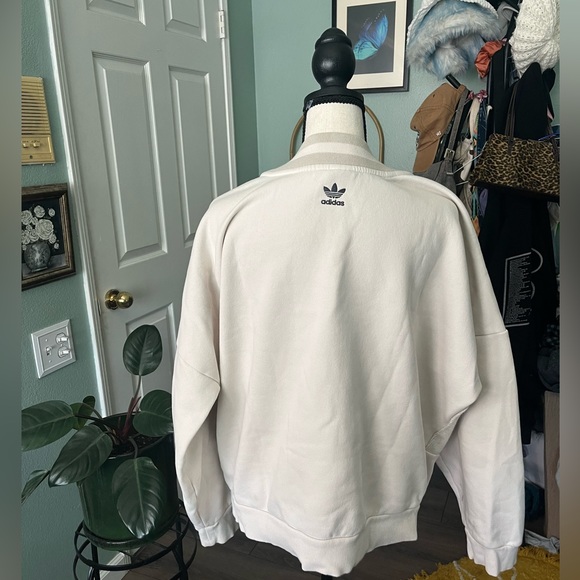 Retro / vintage Adidas sweater♠️ - Picture 5 of 5